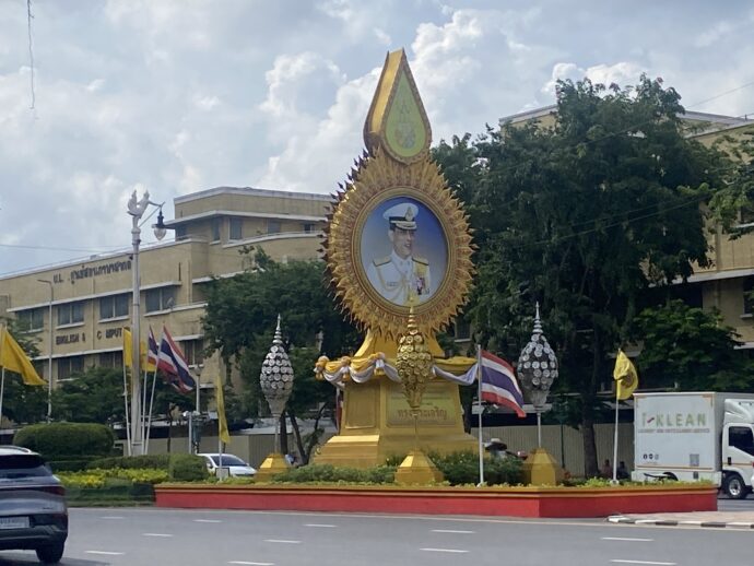 タイ国王のご尊顔