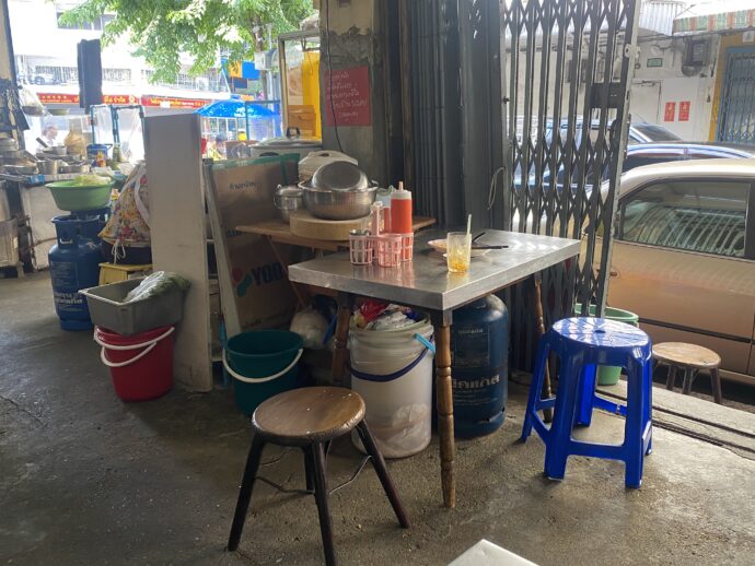 デーンラチャホイトートの店内