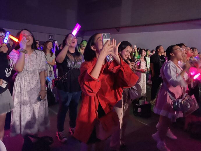 タイのファンの子達