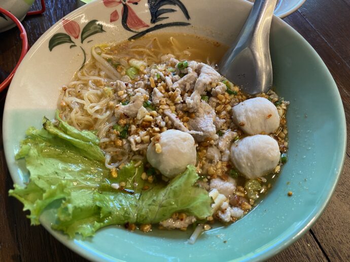 トムヤムヌードル