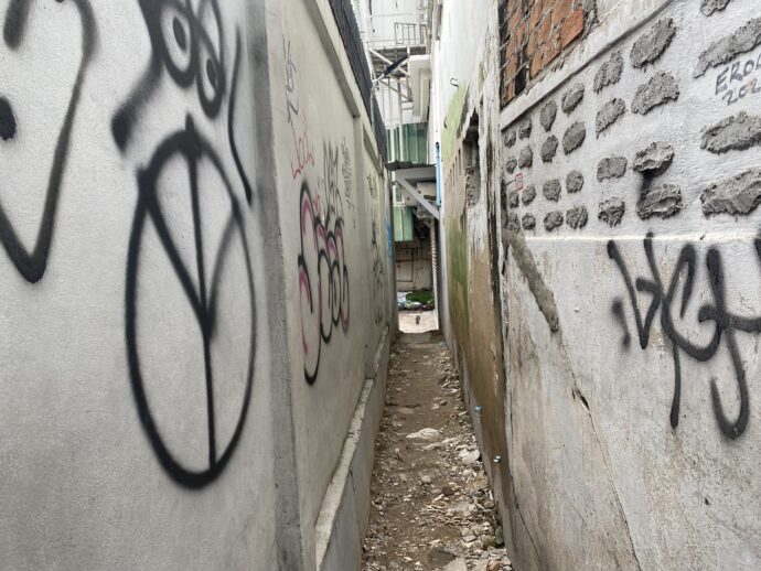 カオサン通りの路地裏